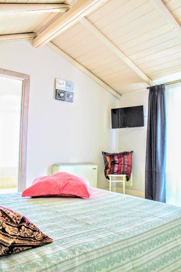 Bed and Breakfast Dimora Vico Dei Nohi Лечче Экстерьер фото