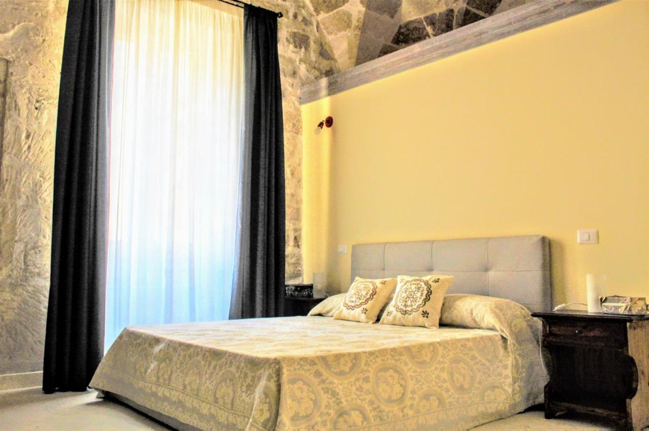 Bed and Breakfast Dimora Vico Dei Nohi Лечче Экстерьер фото