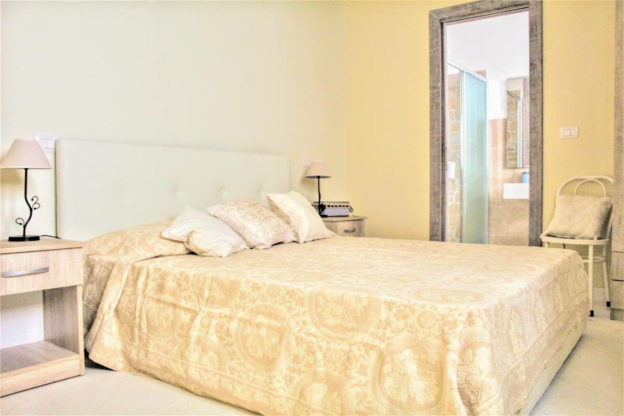 Bed and Breakfast Dimora Vico Dei Nohi Лечче Экстерьер фото