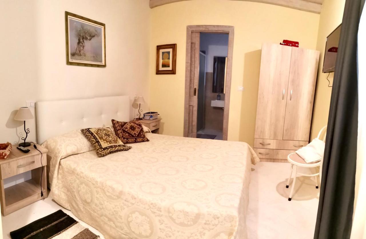 Bed and Breakfast Dimora Vico Dei Nohi Лечче Экстерьер фото